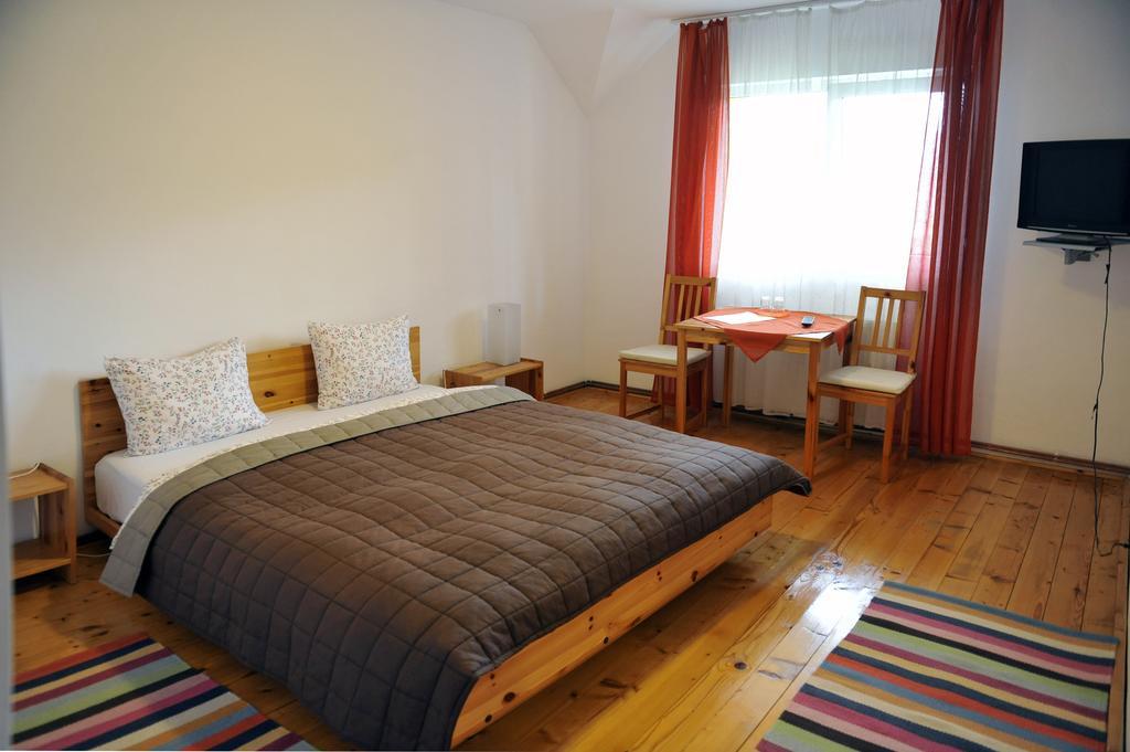 Pensiunea Tiuta Hotel Corbeni Buitenkant foto
