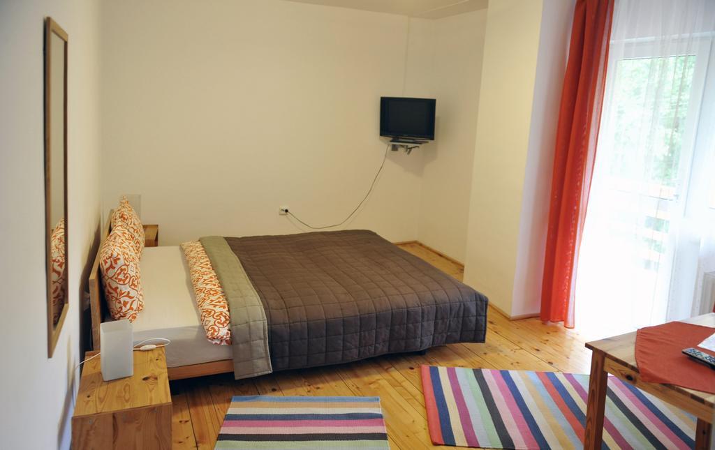 Pensiunea Tiuta Hotel Corbeni Buitenkant foto
