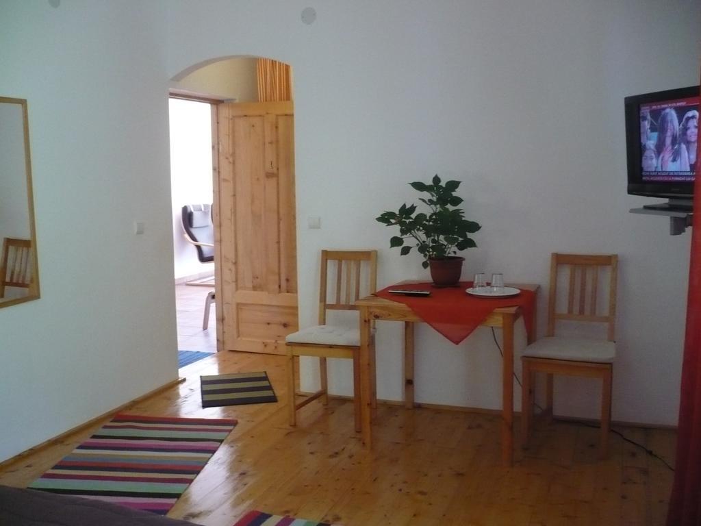 Pensiunea Tiuta Hotel Corbeni Kamer foto